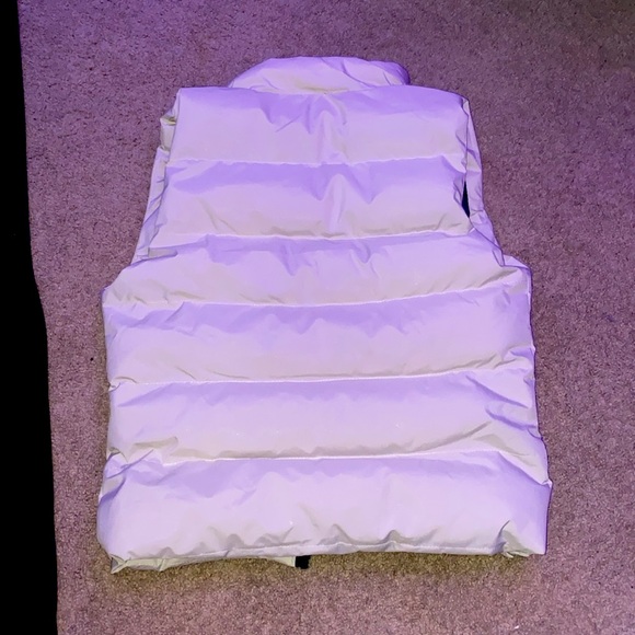 Nike vest - Picture 2 of 2